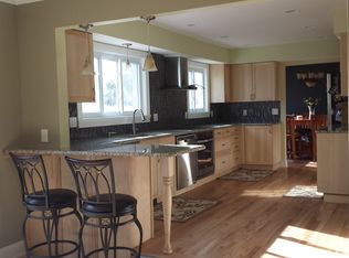 42711 Versailles Rd, Canton, MI 48187