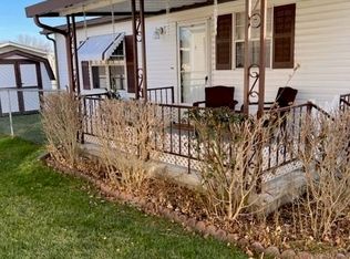 133 S Point Dr, Fairborn, OH