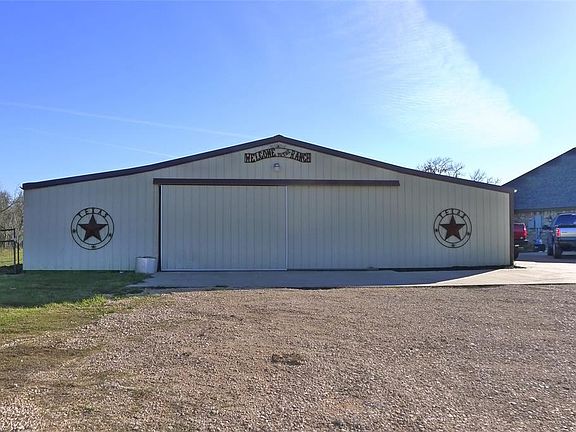 2nd image of 427 County Road 705