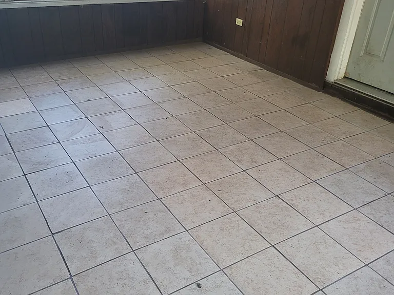 135 S Elmwood Ave — Photo 22