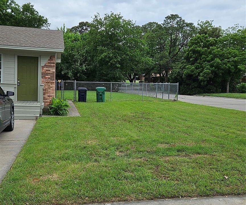 2nd image of 2017 Shawnee St #1