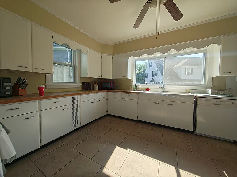 67 Bancroft Park #1 — Photo 8