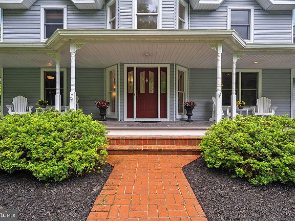 5th image of 14660 Viburnum Dr