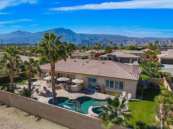 2nd image of 57810 Residenza Ct