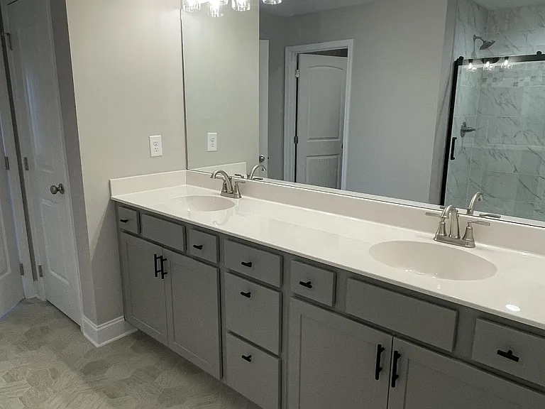 338 Broadberry Ave — Photo 23