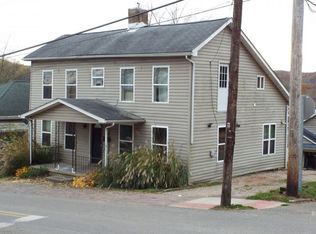 115 Madison St, Nelsonville, OH 45764