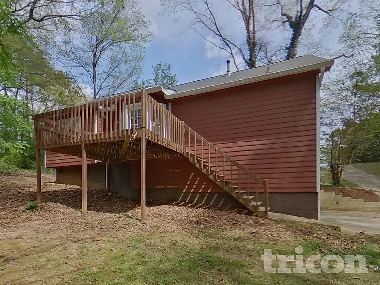 296 Whitney Ln — Photo 17
