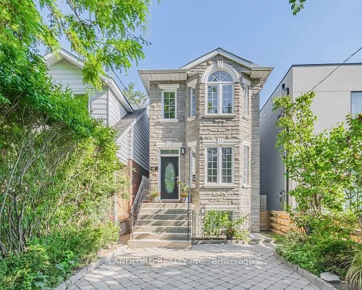 41 Aldwych Ave #LOWER