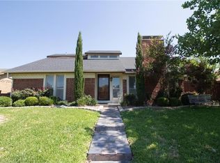 2007 Gardanne Ln, Carrollton, TX 75007