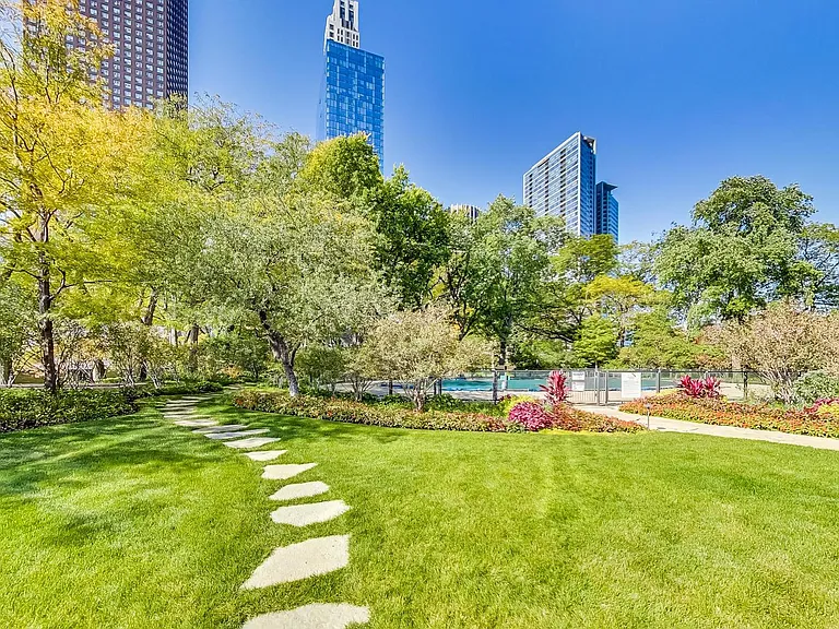 505 N Lake Shore Dr #2412 — Photo 40