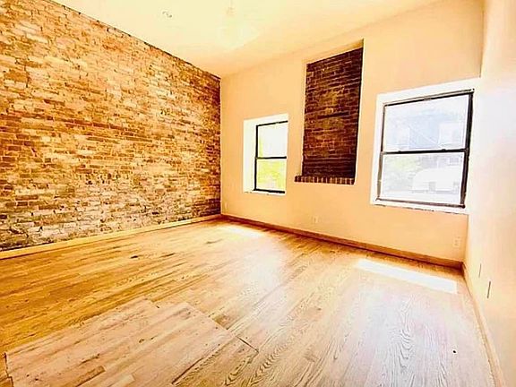 4th image of 1248 Fulton St #1A
