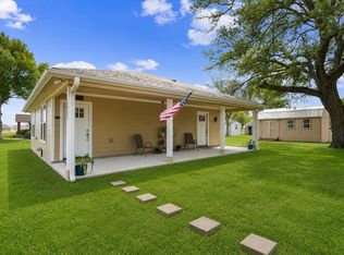 3027 Poppy St, Needville, TX 77461