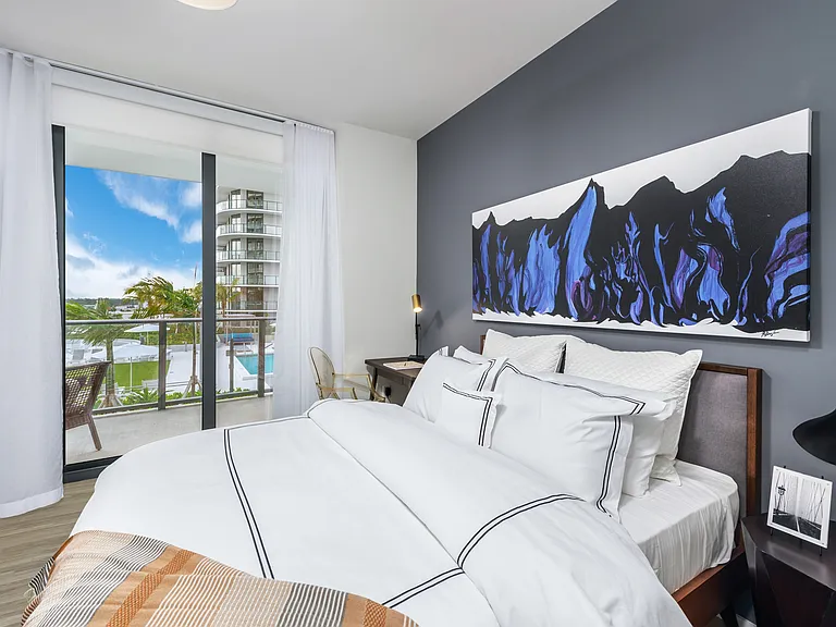 SoLe Mia Rentals — Photo 153
