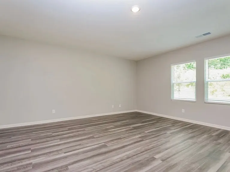 7764 Sudbury Cir — Photo 5