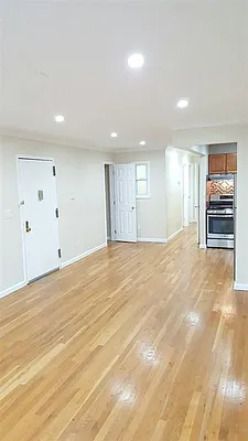 Rented by R New York | media 1