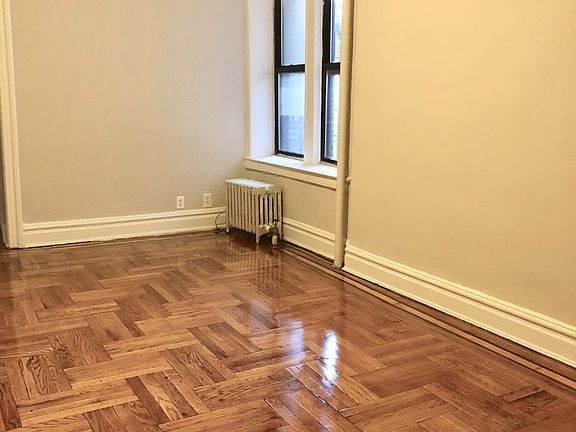 4th image of 3286 33rd St APT A6