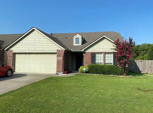 4404 N 33rd St, Broken Arrow, OK 74014