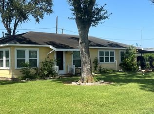 1515 N Mechanic St, El Campo, TX 77437