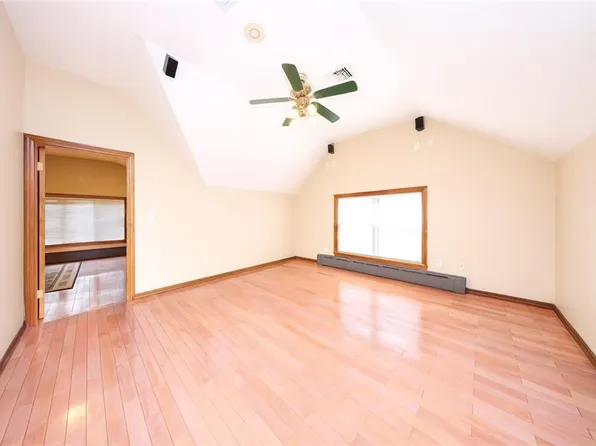 1342 72nd Street image 24 of 41