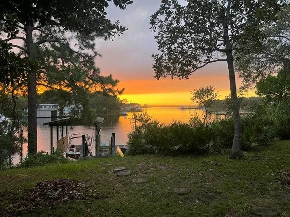 791 Spring Lake Dr, Destin, FL 32541