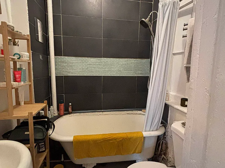 159 Willoughby Ave #2B — Photo 8