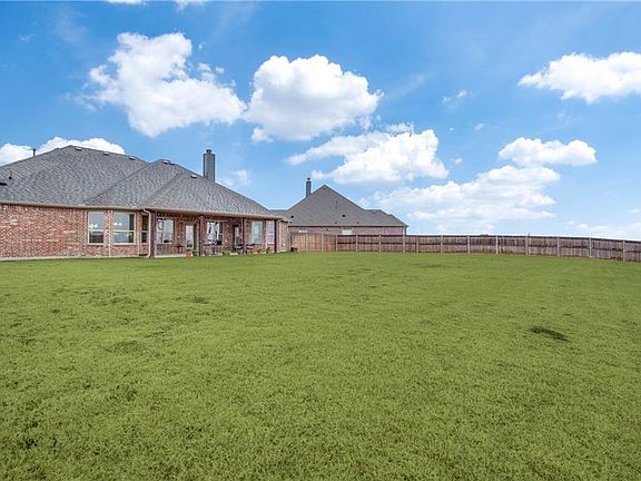 5th image of 1337 Willard Ln