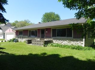 W220N5497 Town Line Rd, Town Of Lisbon, WI 53089