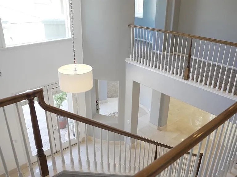 1050 White Alder Ave — Photo 34