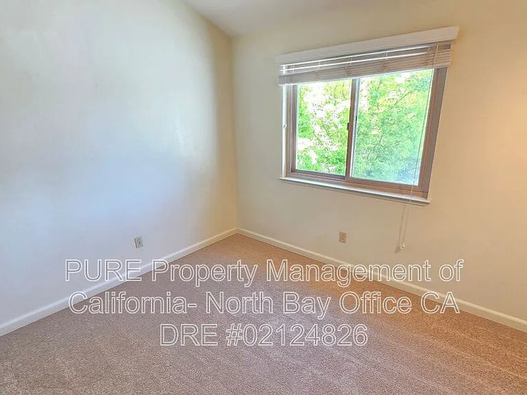 502 Marylyn Cir — Photo 11
