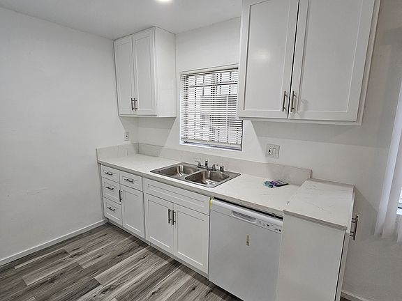 2nd image of 2055 S Corning St APT 2