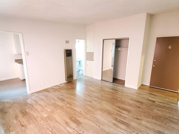 5th image of 3761 Motor Ave #6