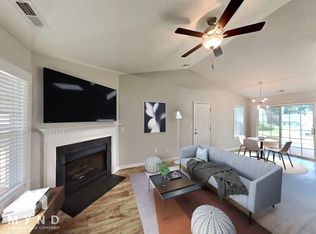 1940 Cedar Ridge Ln, Winston Salem, NC 27127
