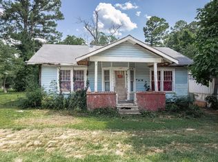 906 E Crayton St, Gurdon, AR 71743