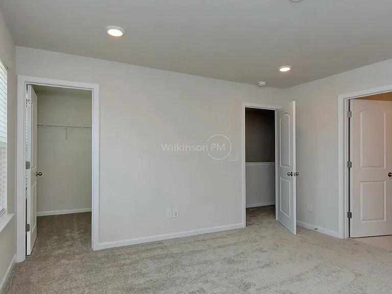 706 Sagecroft Ln — Photo 22