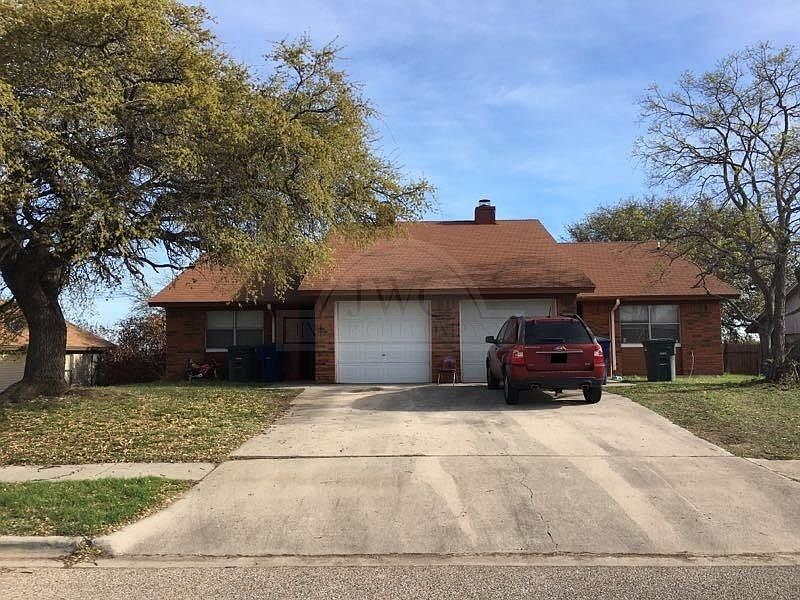 1st image of 310 Sorrell Dr Unit B