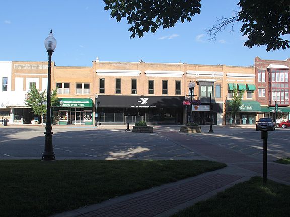 2nd image of 110 S Iowa Ave #3