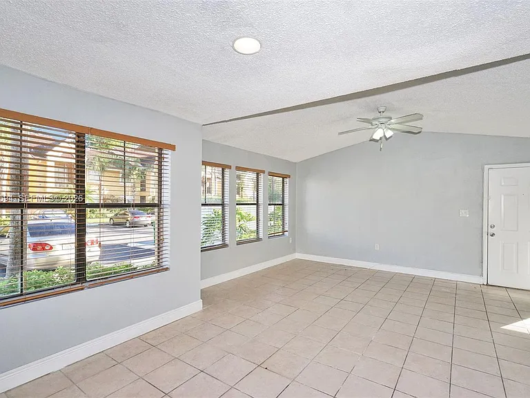 15560 SW 104th Ter #611 — Photo 4