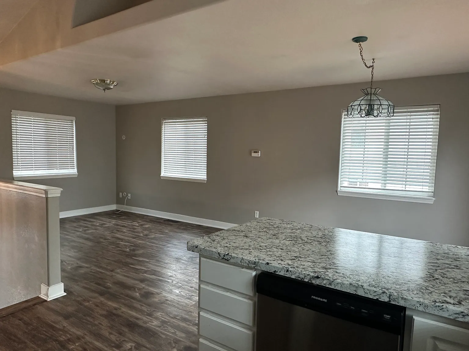 1118 W Park Ave — Photo 2