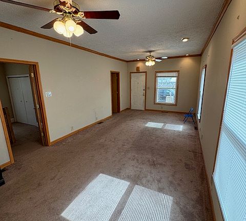 3rd image of 1233 S 34th St