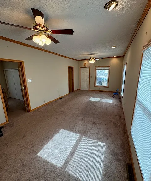 1233 S 34th St — Photo 3