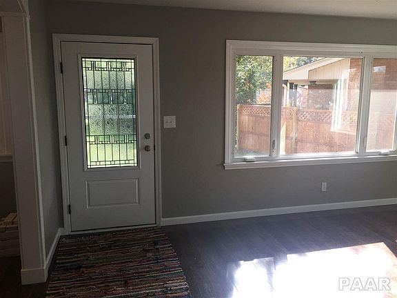 2nd image of 2125 W Edna Ave