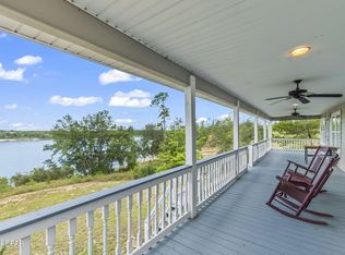 984 Hammond Lake Dr, Fountain, FL 32438