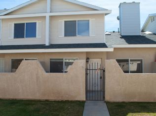 39227 10th St W UNIT D, Palmdale, CA 93551