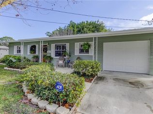 1438 46th Ave NE, Saint Petersburg, FL 33703