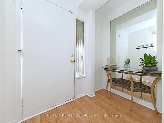 3rd image of 65 Massey St