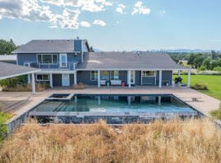 22095 Los Robles Dr, Palo Cedro, CA