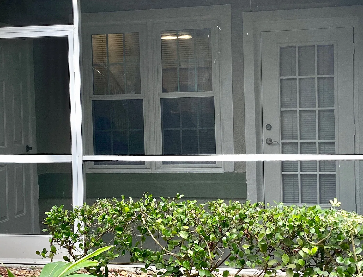 23600 Walden Center Dr — Photo 1