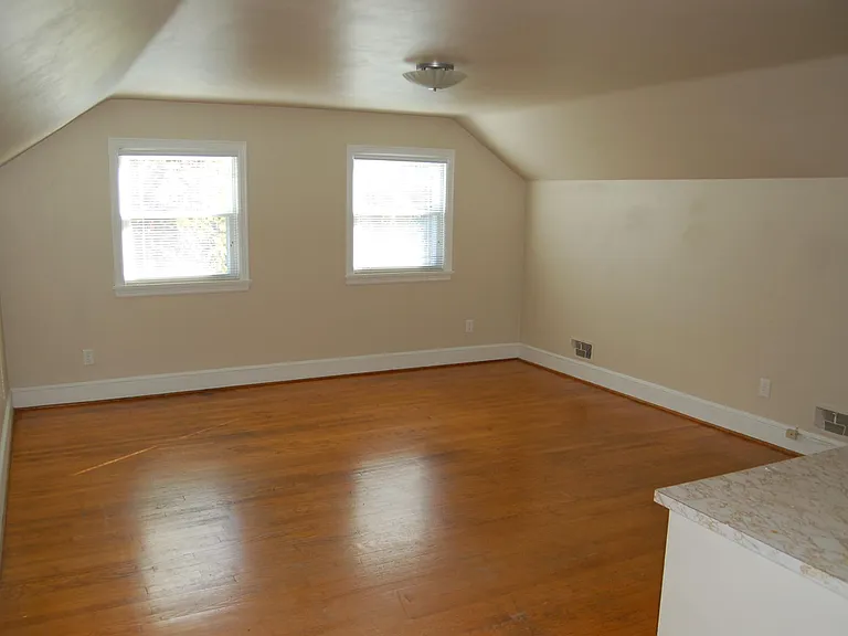 large master bedroom