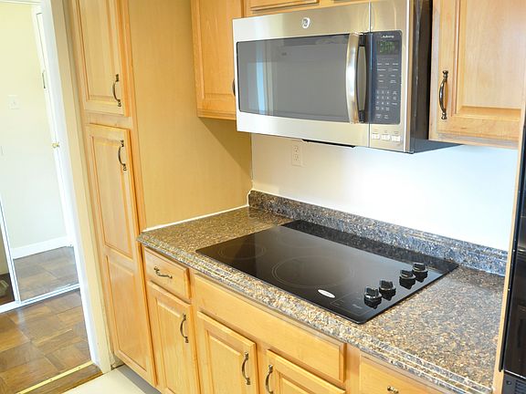 Kitchen appliances