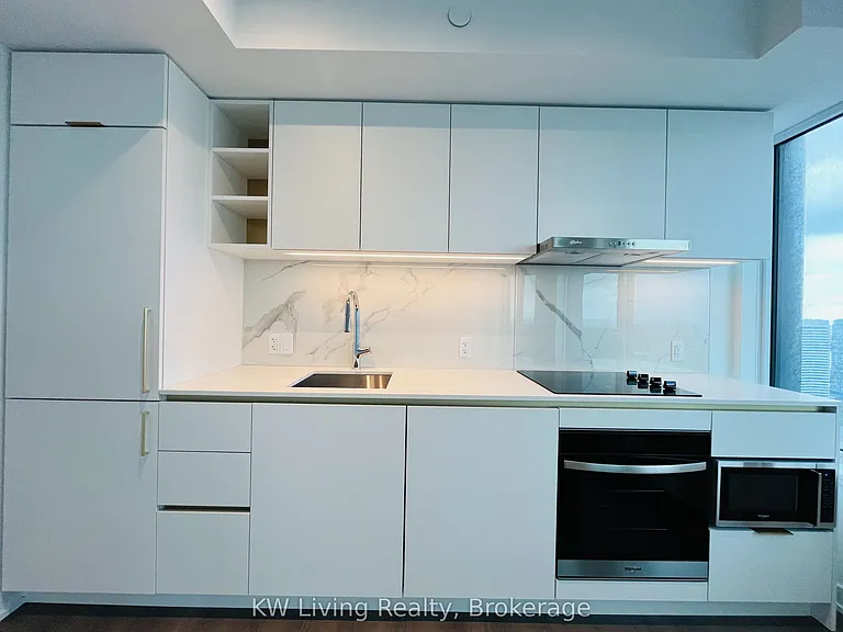8 Wellesley St W #4912 — Photo 2